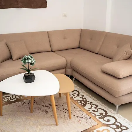 Apartment Rusi
