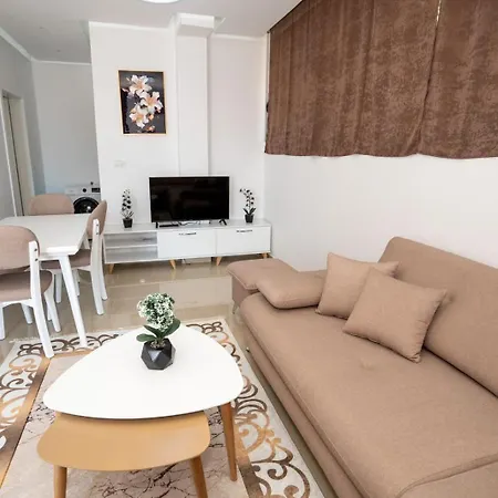 Rusi Apartment Sarande