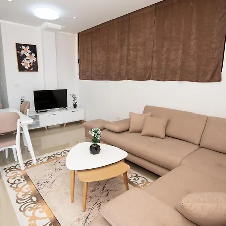 Apartment Rusi *